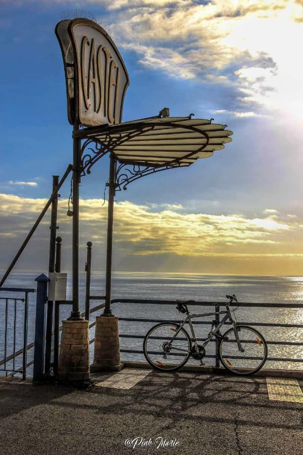 Home De Charme.. Au Calme Et Plein Centre Nizza Exterior foto